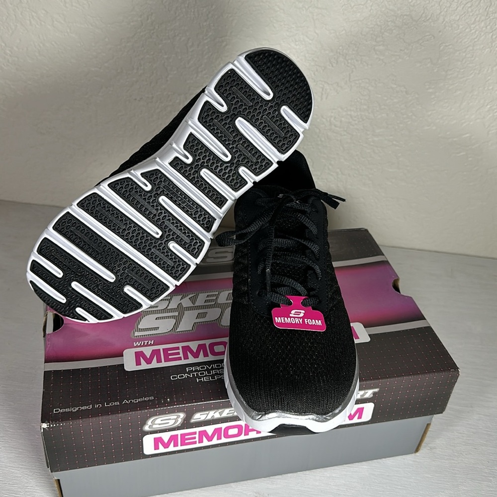 SKECHER SPORT Memory Foam Women’s Size 7 Brand New - Picture 4 of 8